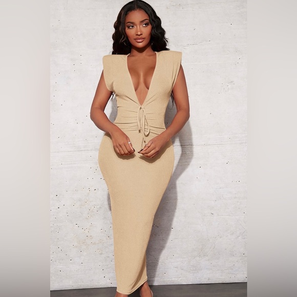 Women’s Dress - Picture 1 of 1